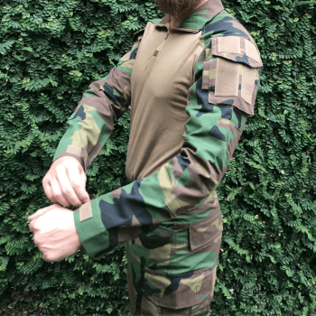 uniforme tático Woodland combat bravo