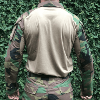 uniforme tático Woodland combat bravo