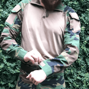 uniforme tático Woodland combat bravo